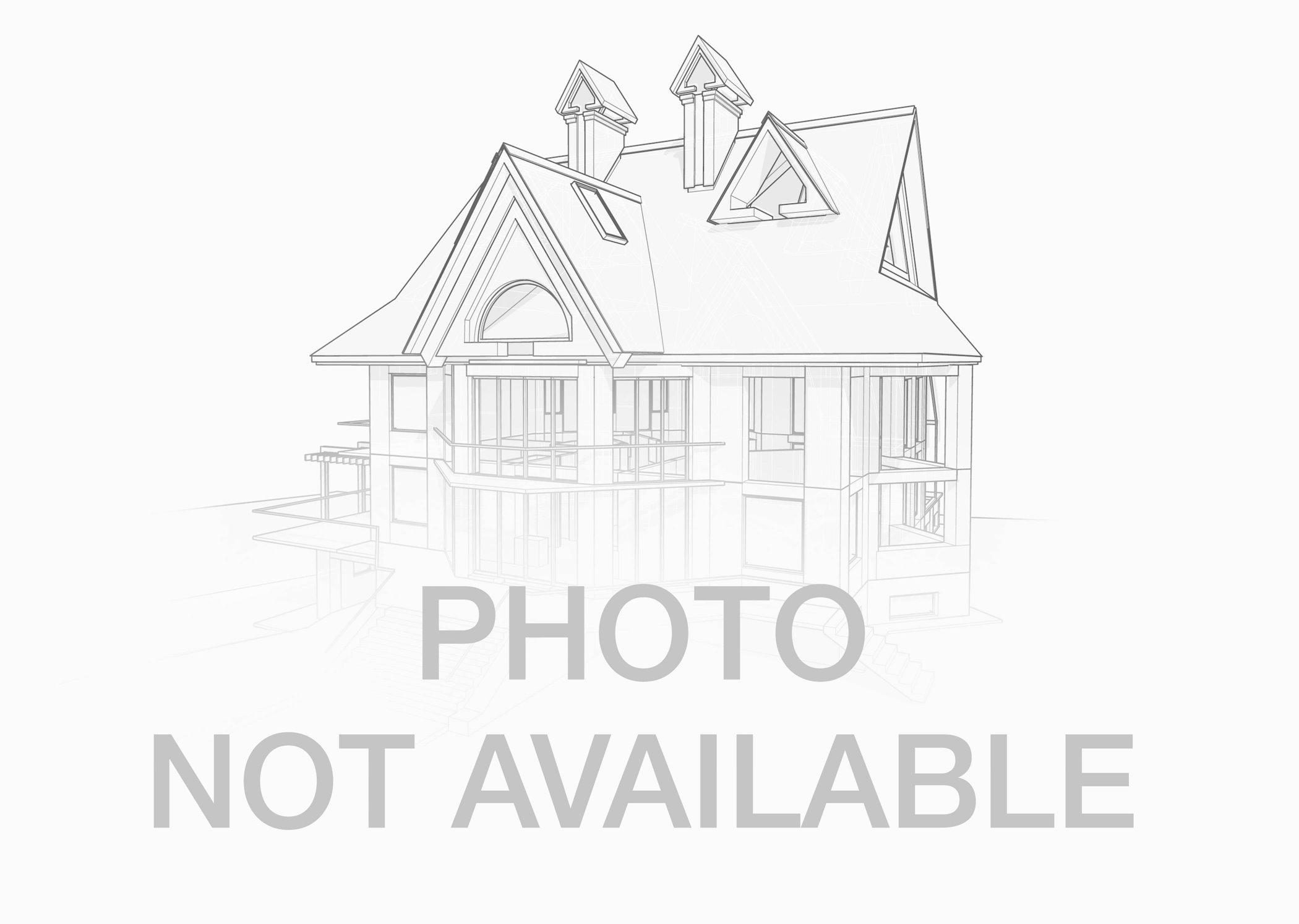 54 Hillcrest Avenue 